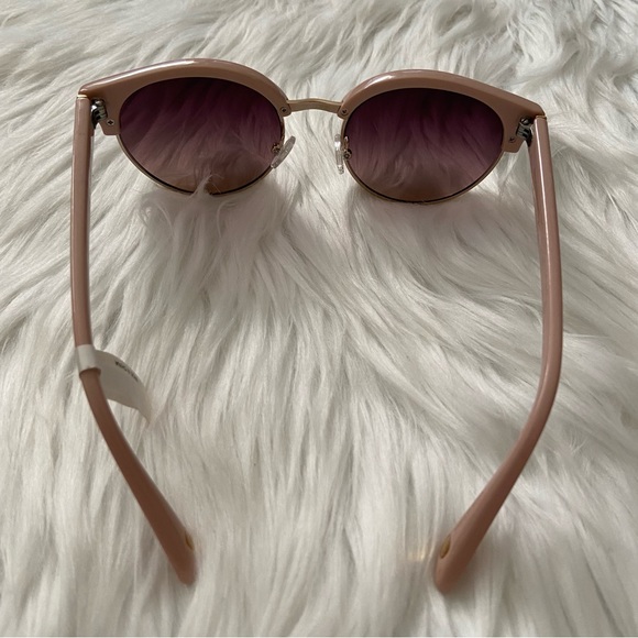 pink framed sunglasses - Picture 7 of 7